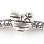 American Flag on Heart Form Tibetan Silver Metal Spacer Bead