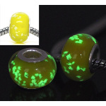 Glow in the Dark European Speckled Yellow Art Glass Bead