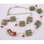 Faceted & Art Glass Beaded Necklace