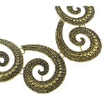 Antiqued Gold Tone Renaissance Style Necklace Earrings Set