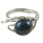 Adjustable Freshwater Pearl in Leaf Silhouette Ring ~ Black