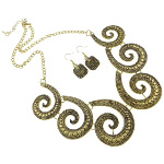 Antiqued Gold Tone Renaissance Style Necklace Earrings Set